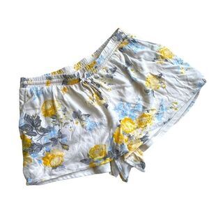 Torrid Cream Floral Shorts with Lining, Women's Size 10 (Torrid‎ Size 00)